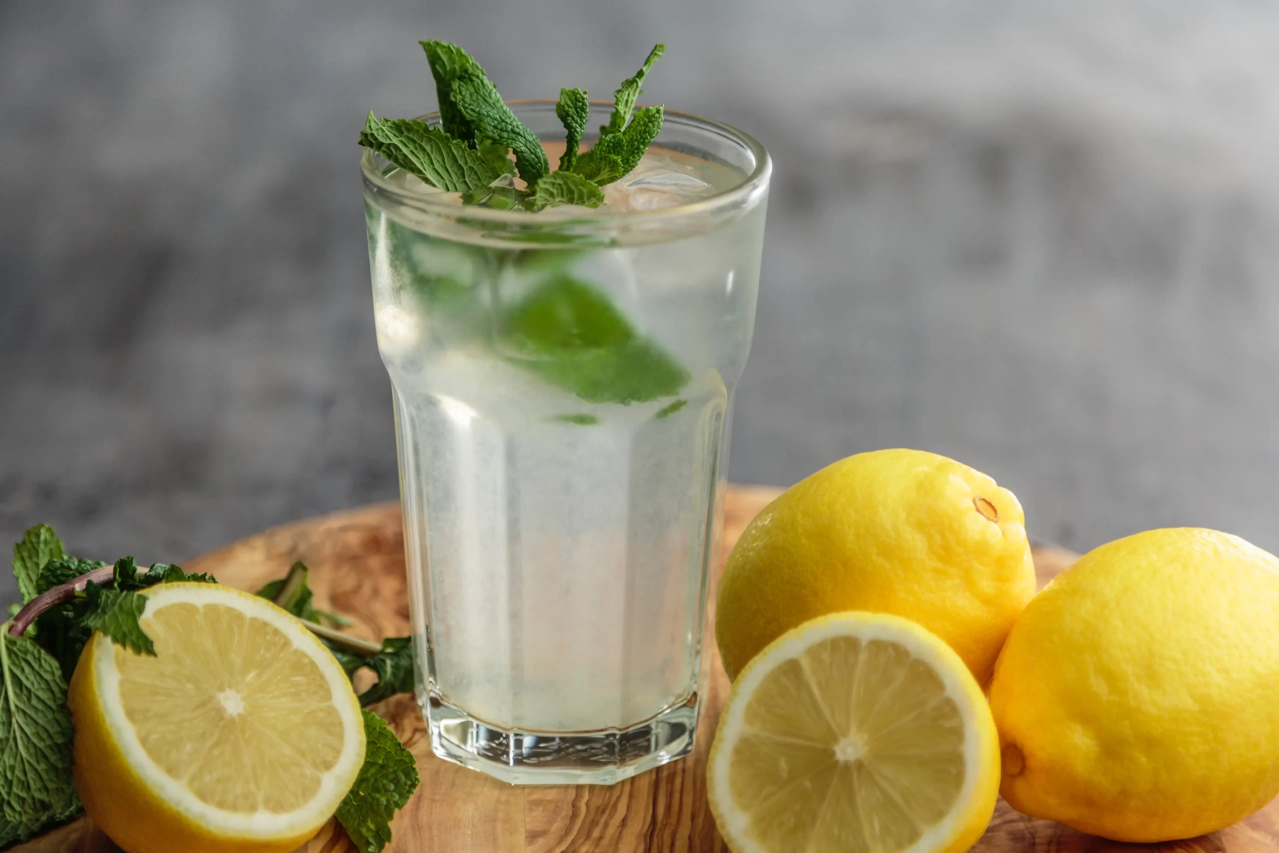 Detox Water Citron Menthe (Recette Fraîcheur & Bienfaits)